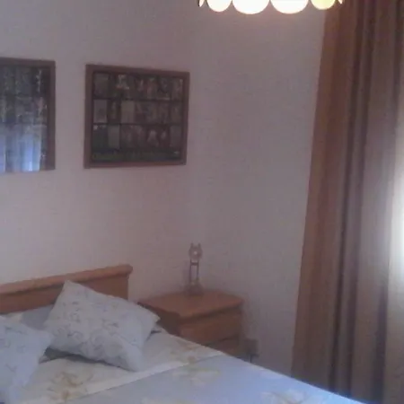 Apartament A *